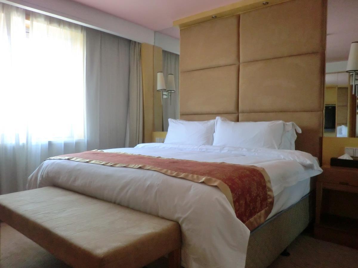 Vienna Hotel Shouti Pékin  Extérieur photo