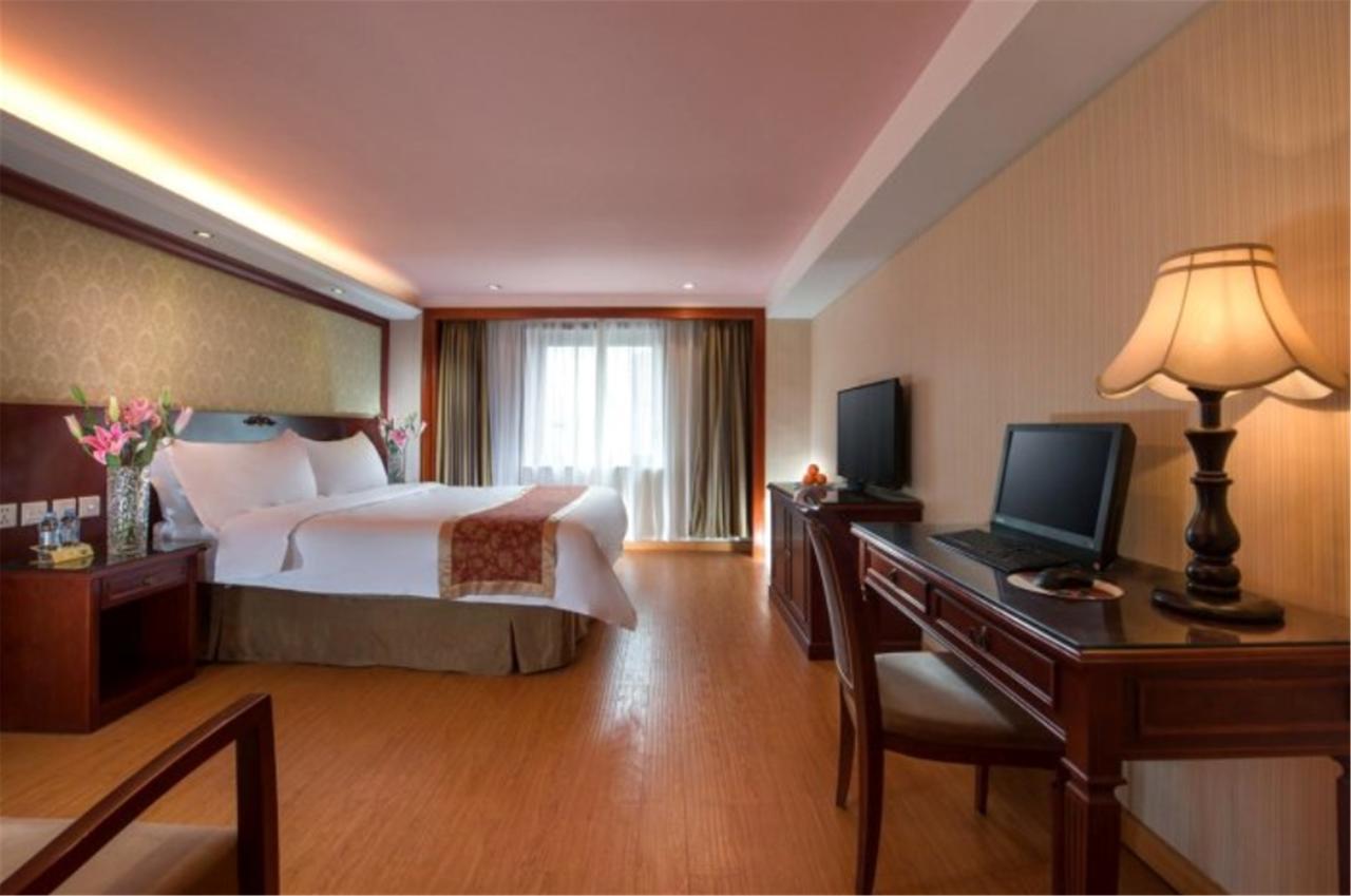Vienna Hotel Shouti Pékin  Extérieur photo