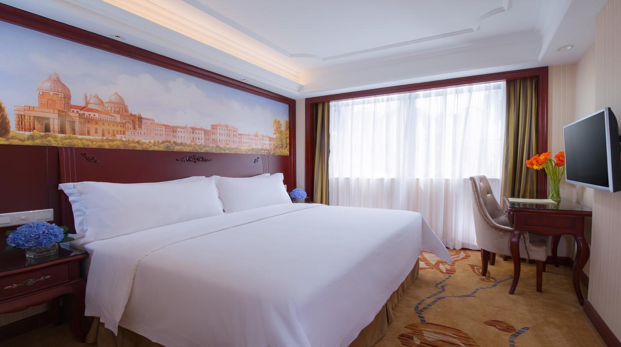 Vienna Hotel Shouti Pékin  Extérieur photo