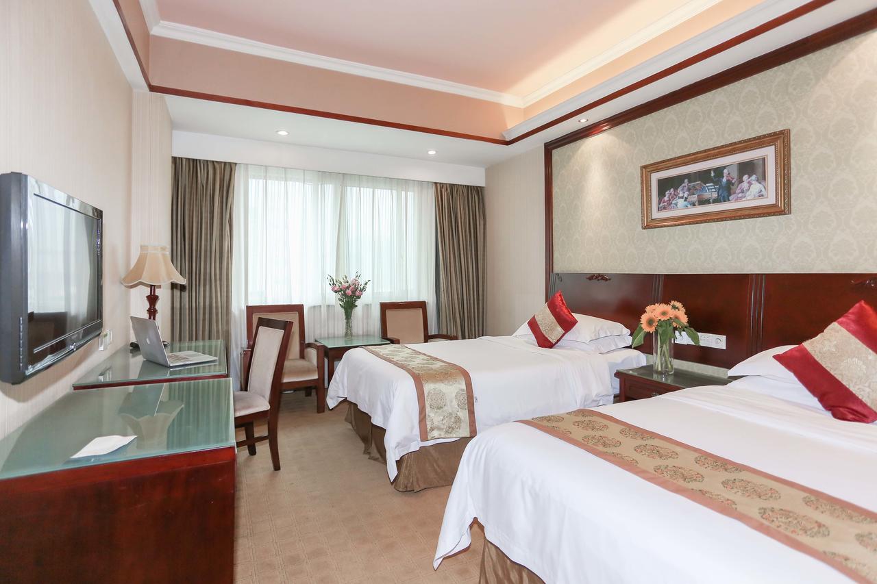 Vienna Hotel Shouti Pékin  Extérieur photo